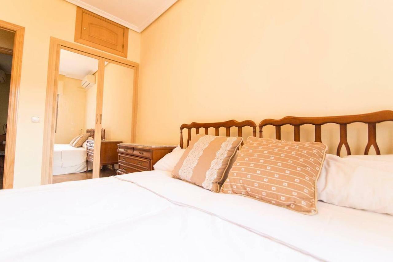 Home & Private Terrace Wifi + Aircon Madrid Exterior photo